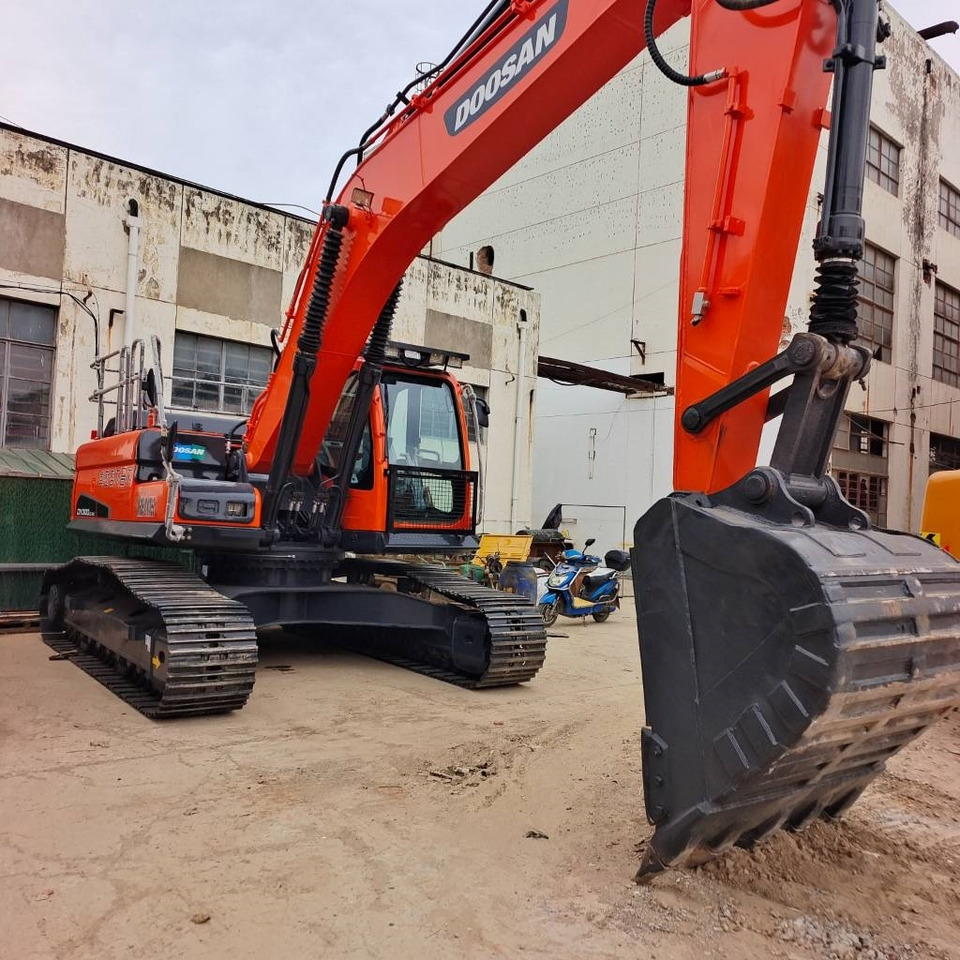 Doosan DX 300 - Excavadora de cadenas: foto 5 Doosan DX 300 - Excavadora de cadenas: foto 5