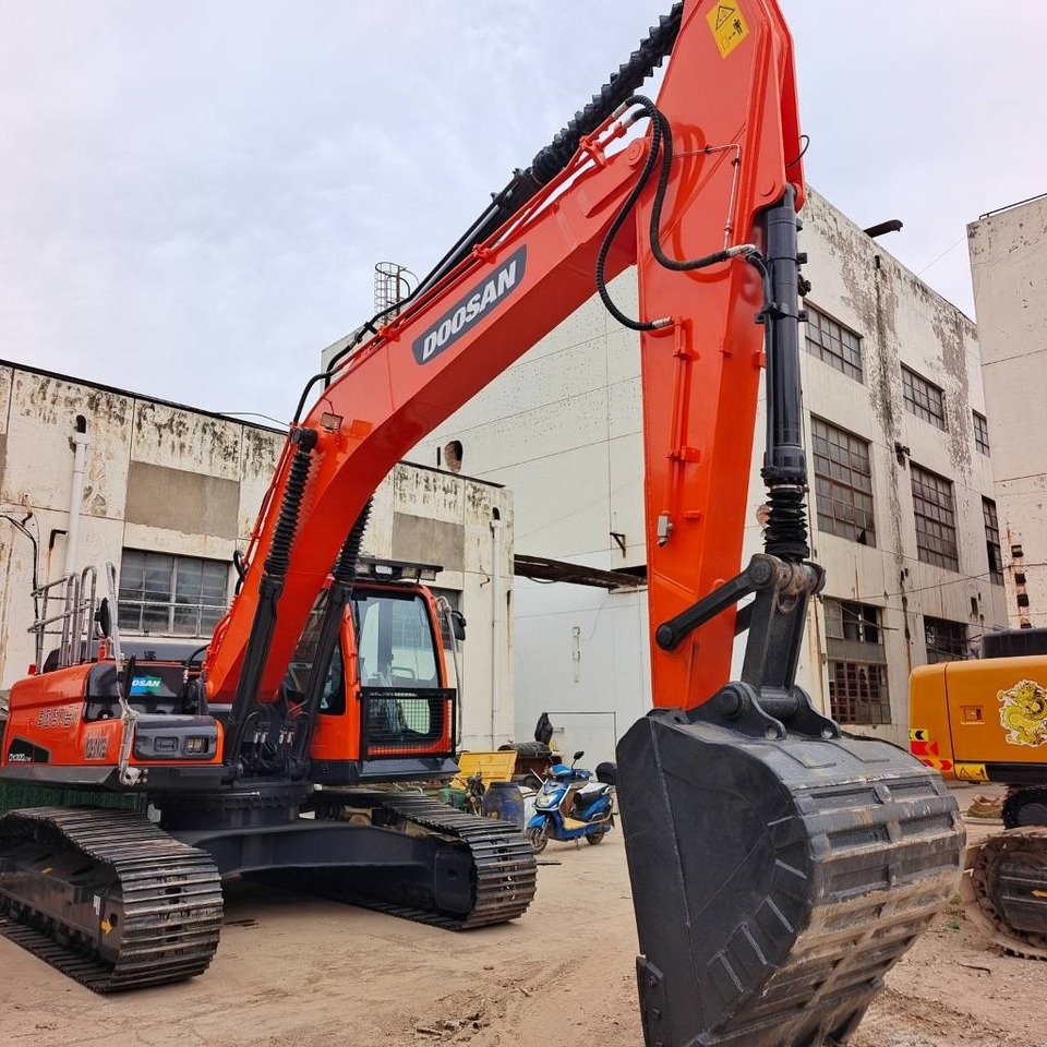 Doosan DX 300 - Excavadora de cadenas: foto 4 Doosan DX 300 - Excavadora de cadenas: foto 4