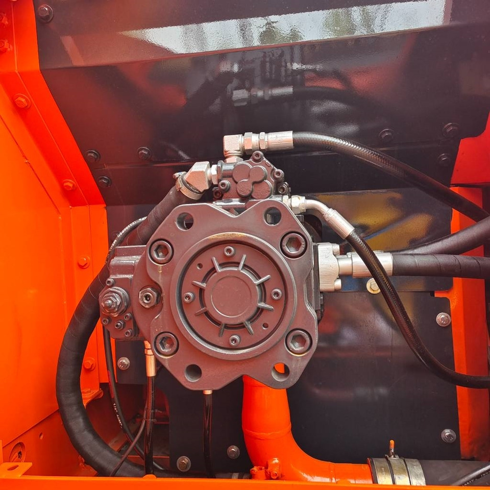 Doosan DX 300 - Excavadora de cadenas: foto 4 Doosan DX 300 - Excavadora de cadenas: foto 4