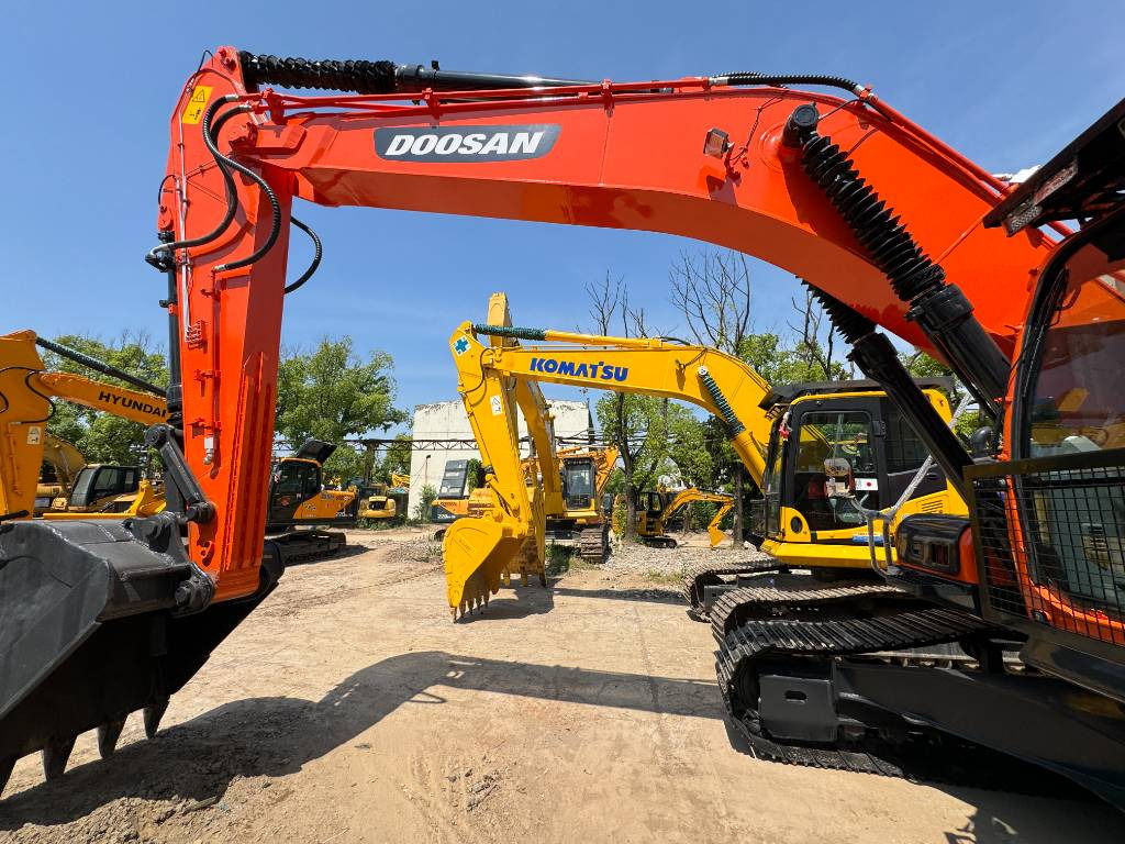 Doosan DX 300 LC-9S - Excavadora de cadenas: foto 5 Doosan DX 300 LC-9S - Excavadora de cadenas: foto 5