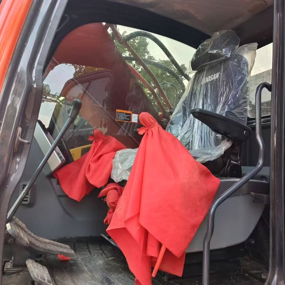 Doosan DX 300 LC - Excavadora de cadenas: foto 4 Doosan DX 300 LC - Excavadora de cadenas: foto 4