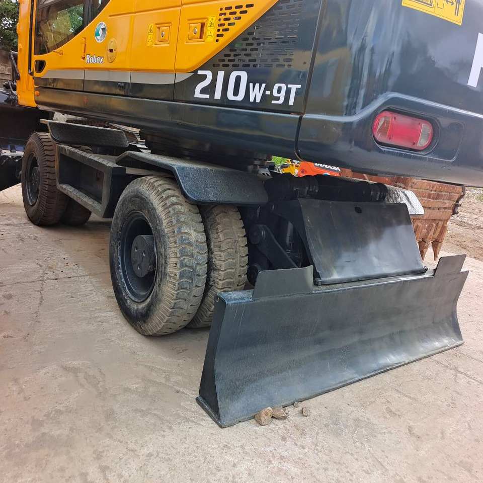 Hyundai 210W-9 - Excavadora de ruedas: foto 2 Hyundai 210W-9 - Excavadora de ruedas: foto 2
