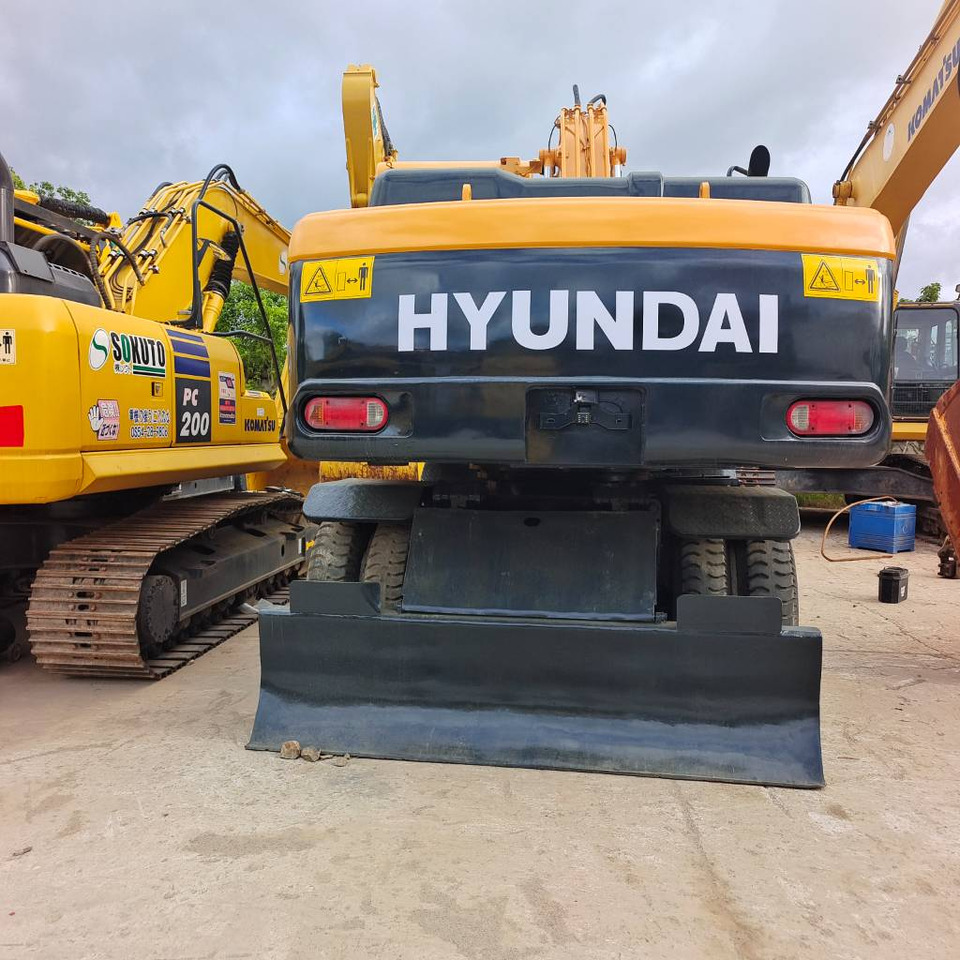 Hyundai 210W-9 - Excavadora de ruedas: foto 5 Hyundai 210W-9 - Excavadora de ruedas: foto 5