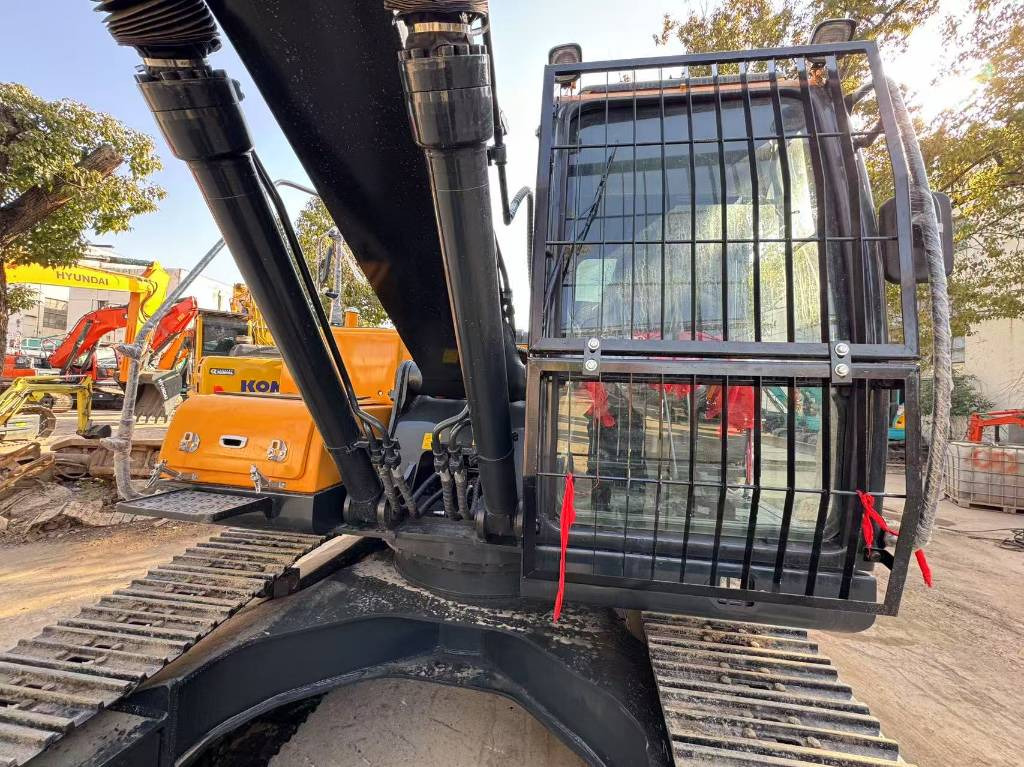 Hyundai 220lc - Excavadora de cadenas: foto 4 Hyundai 220lc - Excavadora de cadenas: foto 4