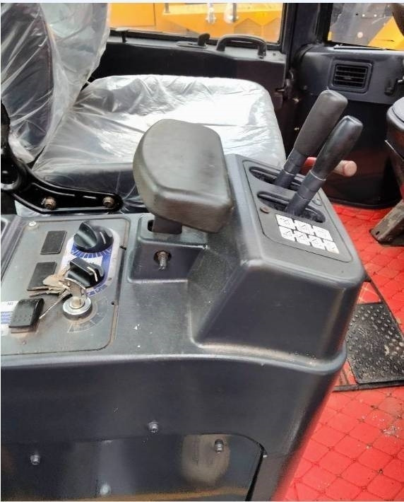 Komatsu WA 320-5 - Excavadora de cadenas: foto 5 Komatsu WA 320-5 - Excavadora de cadenas: foto 5