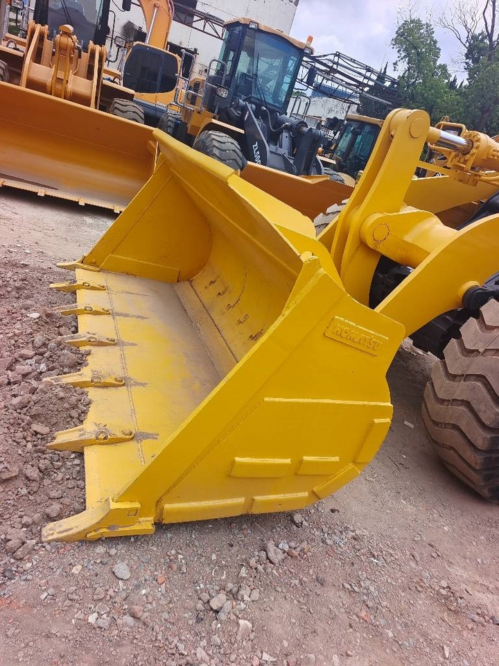 Excavadora de ruedas Komatsu WA 380: foto 8