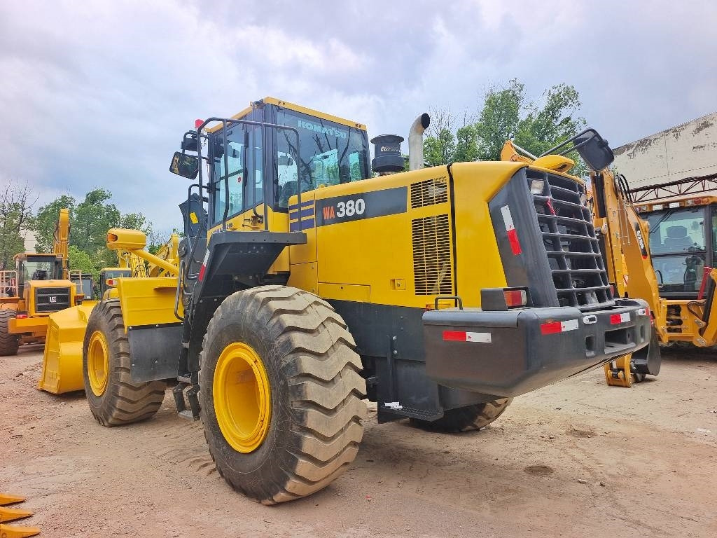 Excavadora de ruedas Komatsu WA 380: foto 7