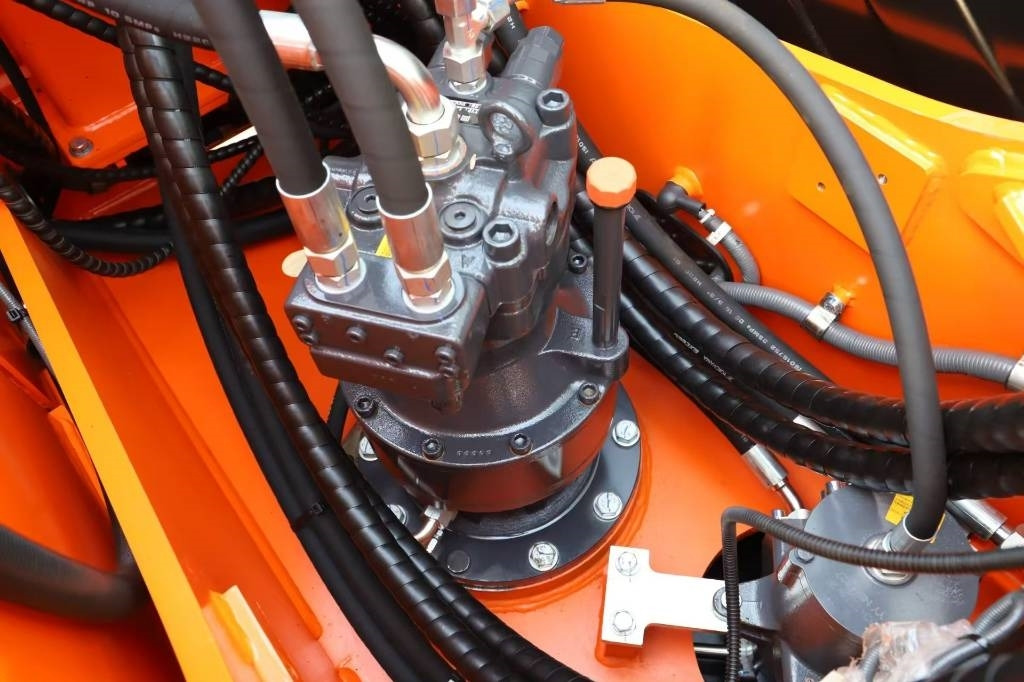 Lonking LG 6135 G4 100% new machine - Excavadora de cadenas: foto 5 Lonking LG 6135 G4 100% new machine - Excavadora de cadenas: foto 5