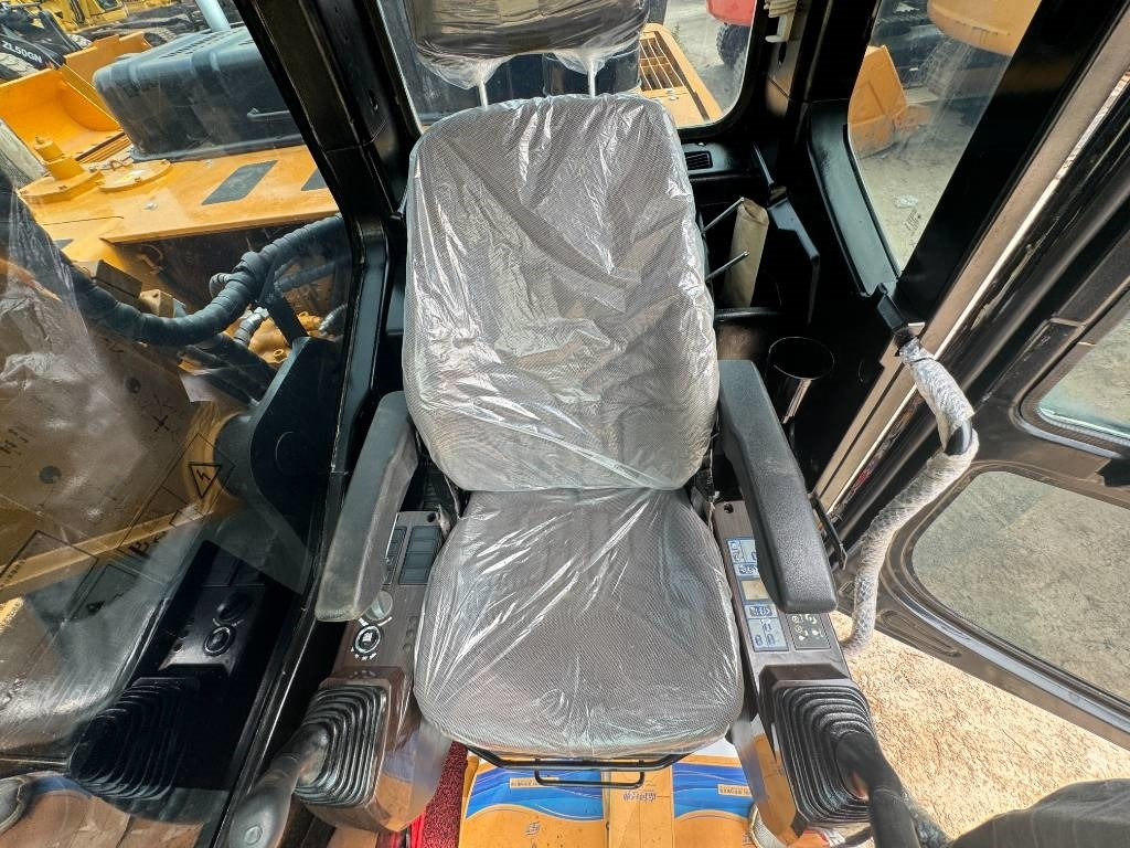 Sany 215H - Excavadora de cadenas: foto 5 Sany 215H - Excavadora de cadenas: foto 5