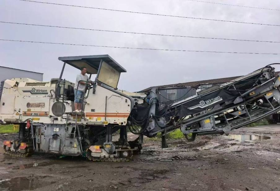 Wirtgen 1900DC - Fresadora en frío: foto 1 Wirtgen 1900DC - Fresadora en frío: foto 1