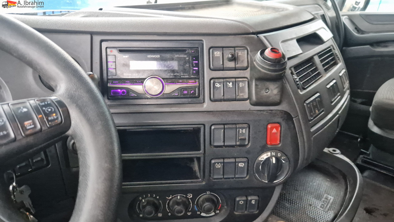 Daf XF460 FT PTU für Kompressor Kipphydraulik, Retarder, Standklima - Cabeza tractora: foto 4 Daf XF460 FT PTU für Kompressor Kipphydraulik, Retarder, Standklima - Cabeza tractora: foto 4