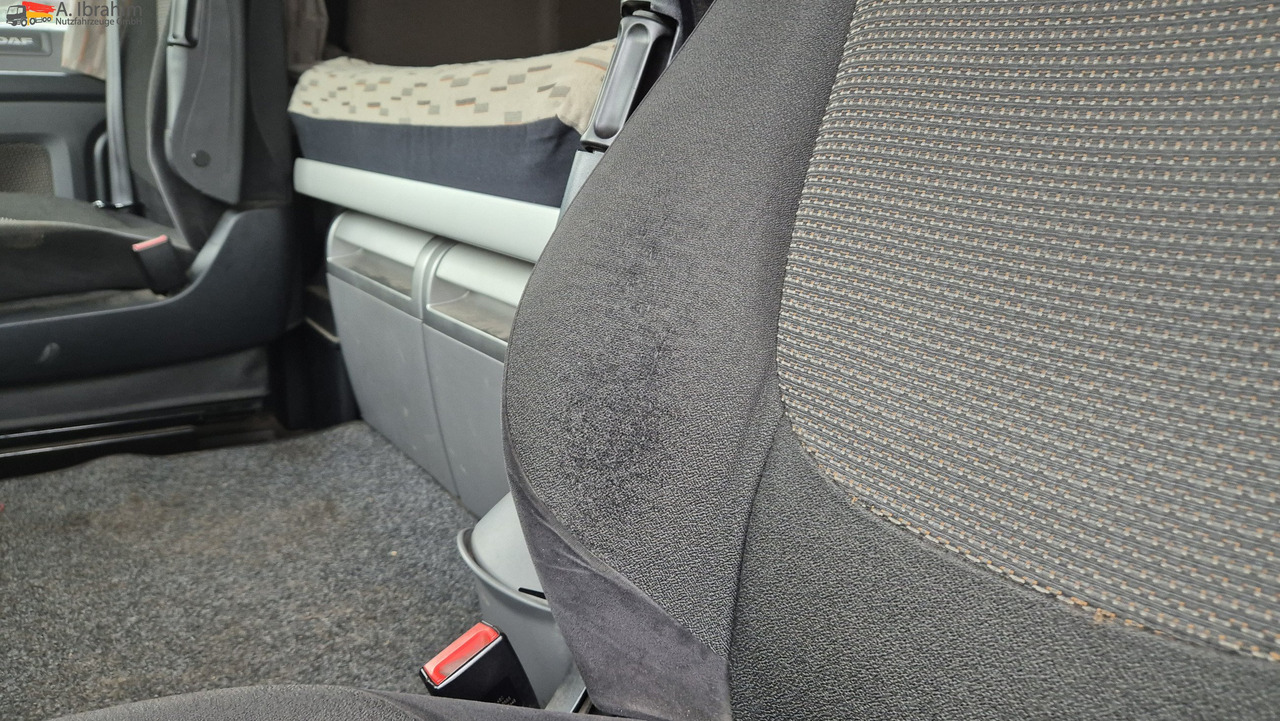 Daf XF460 FT Spoiler, Kipphydr., Retarder, Standklima deutsches Fahrzeug 1. Hand - Cabeza tractora: foto 2 Daf XF460 FT Spoiler, Kipphydr., Retarder, Standklima deutsches Fahrzeug 1. Hand - Cabeza tractora: foto 2