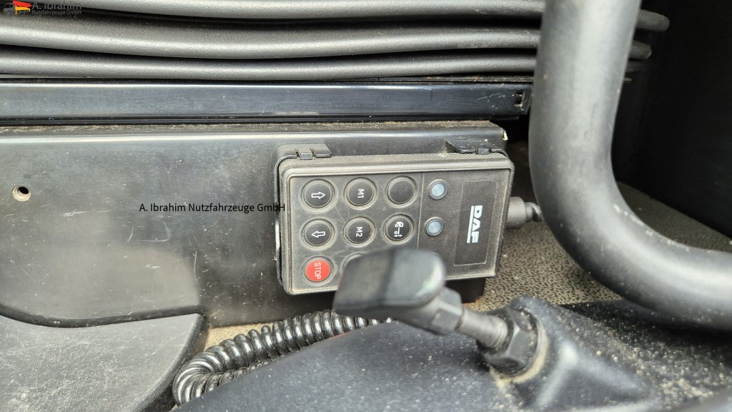 Daf XF460 FT Vollspoiler, Retarder Klima Standklima, 1. Hand, deutsches Fahrzeug - Cabeza tractora: foto 5 Daf XF460 FT Vollspoiler, Retarder Klima Standklima, 1. Hand, deutsches Fahrzeug - Cabeza tractora: foto 5