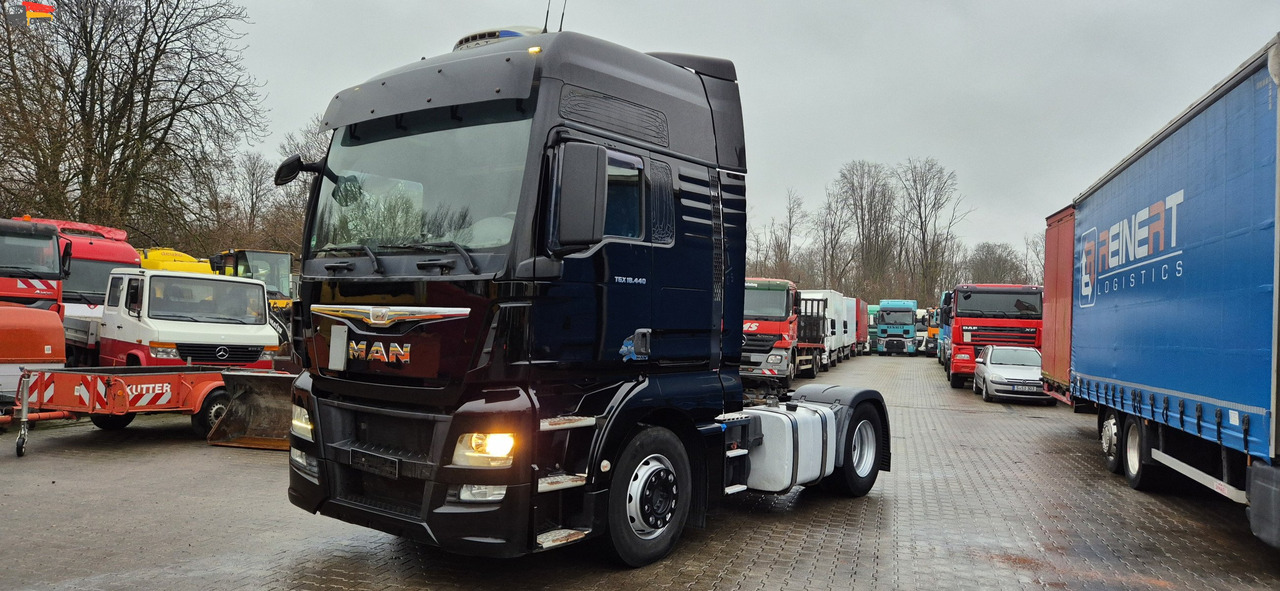 MAN 18.440 Zustand gut 2x Tank, Retarder - Cabeza tractora: foto 1 MAN 18.440 Zustand gut 2x Tank, Retarder - Cabeza tractora: foto 1