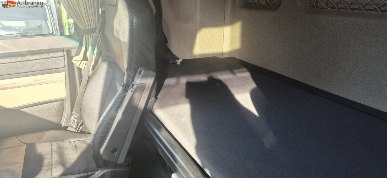 Cabeza tractora MAN TGX 18.460 Retarder, Klima, 1. Hand ATM: foto 7 Cabeza tractora MAN TGX 18.460 Retarder, Klima, 1. Hand ATM: foto 7