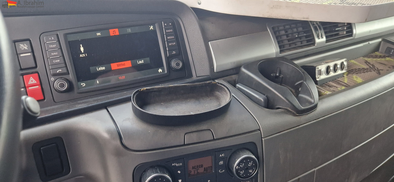 MAN TGX 18.480 Kipphydraulik, Retarder Standklima - Cabeza tractora: foto 2 MAN TGX 18.480 Kipphydraulik, Retarder Standklima - Cabeza tractora: foto 2