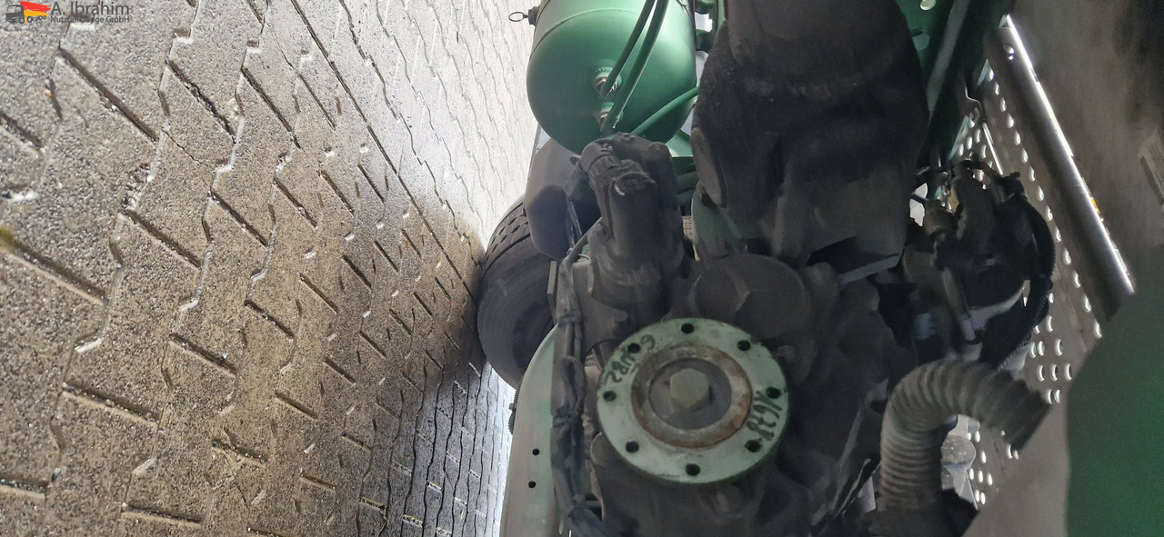 Mercedes-Benz 1843 DB 1843 mit PTU für Kompressor - Cabeza tractora: foto 4 Mercedes-Benz 1843 DB 1843 mit PTU für Kompressor - Cabeza tractora: foto 4