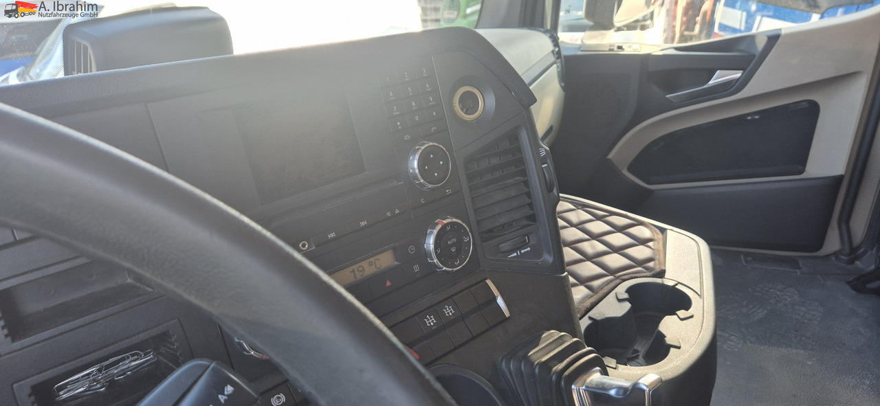 Mercedes-Benz 1843 LS 4x2 mehrfach vorhanden - Cabeza tractora: foto 3 Mercedes-Benz 1843 LS 4x2 mehrfach vorhanden - Cabeza tractora: foto 3