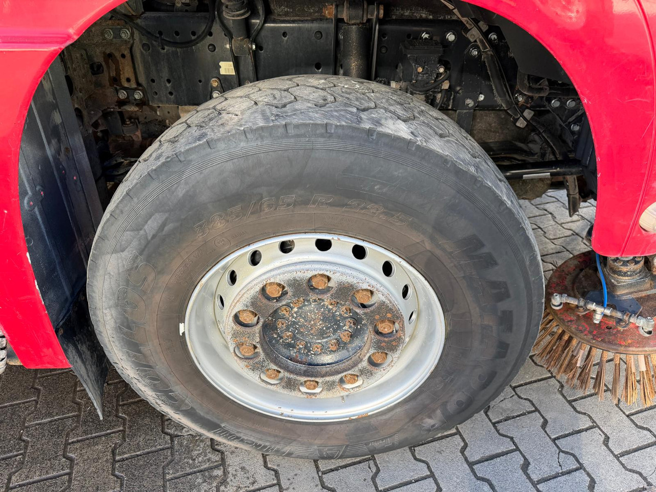 MAN TGS 18.440 Brock SL 280 2 Jumbo S 2 Seiten + HD | 12053 St. - Barredora vial: foto 4 MAN TGS 18.440 Brock SL 280 2 Jumbo S 2 Seiten + HD | 12053 St. - Barredora vial: foto 4