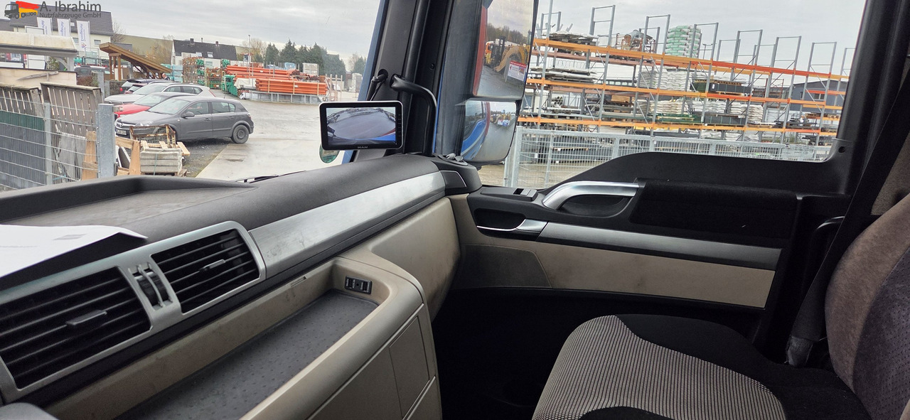 MAN TGX 26.460 6x2 | Lift-Lenkachse | Retarder | Klima | 2 x Vorhanden - Camión portacontenedore/ Intercambiable: foto 2 MAN TGX 26.460 6x2 | Lift-Lenkachse | Retarder | Klima | 2 x Vorhanden - Camión portacontenedore/ Intercambiable: foto 2