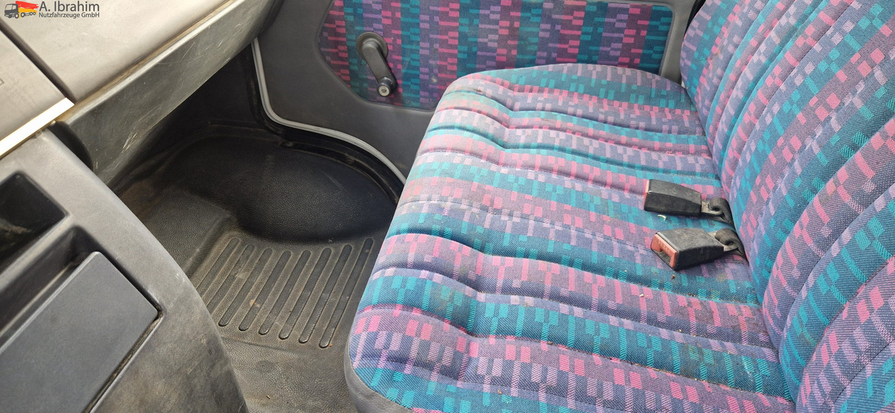 Mercedes-Benz 611 D Meiller Kipper Tüv 2026 - Camión volquete: foto 4 Mercedes-Benz 611 D Meiller Kipper Tüv 2026 - Camión volquete: foto 4