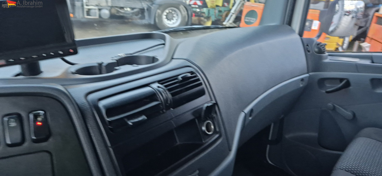 Furgoneta caja cerrada Mercedes-Benz 816L LBW, Blatt gefedert: foto 15 Furgoneta caja cerrada Mercedes-Benz 816L LBW, Blatt gefedert: foto 15