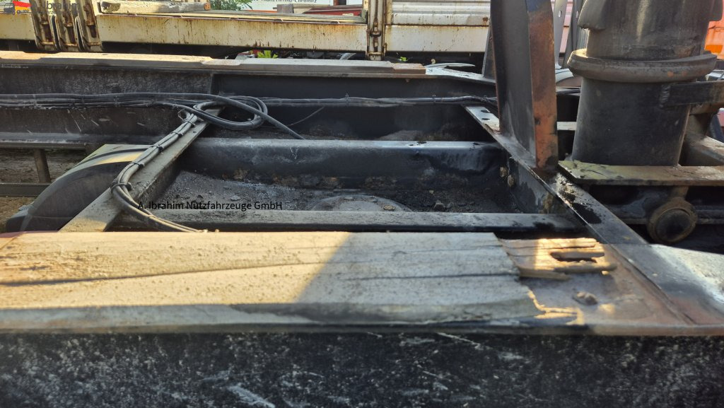 Riepe RHKSA 24 Hinterkipper, seitl. Klappen Zustand gut - Semirremolque volquete: foto 5 Riepe RHKSA 24 Hinterkipper, seitl. Klappen Zustand gut - Semirremolque volquete: foto 5