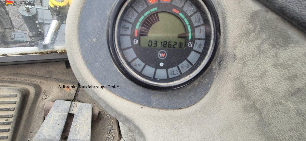 Excavadora de ruedas Wacker Neuson 6503 E05-07  hydr. Schnellwechsler mit Oilquick: foto 14