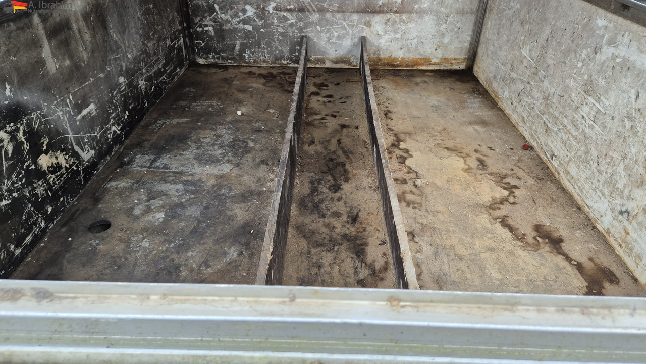 Remolque caja cerrada Wagenbouw Hapert K2700 Deichsel verstellbar: foto 6 Remolque caja cerrada Wagenbouw Hapert K2700 Deichsel verstellbar: foto 6