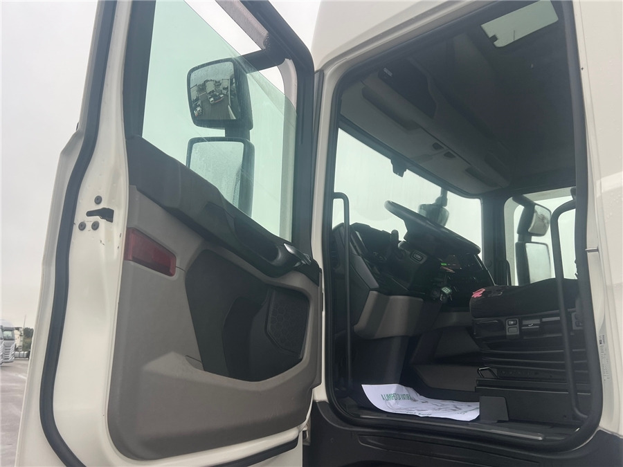 Cabeza tractora Scania R450 / RETARDER: foto 13 Cabeza tractora Scania R450 / RETARDER: foto 13