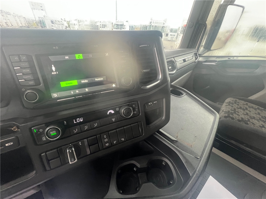 Cabeza tractora Scania R450 / RETARDER: foto 18 Cabeza tractora Scania R450 / RETARDER: foto 18