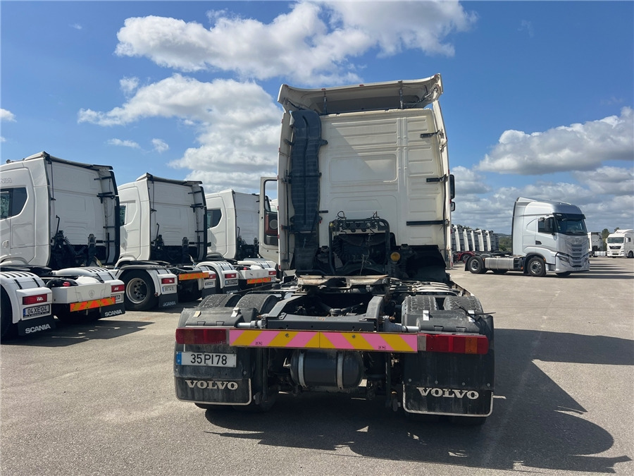Volvo FH12-37 - Cabeza tractora: foto 4 Volvo FH12-37 - Cabeza tractora: foto 4