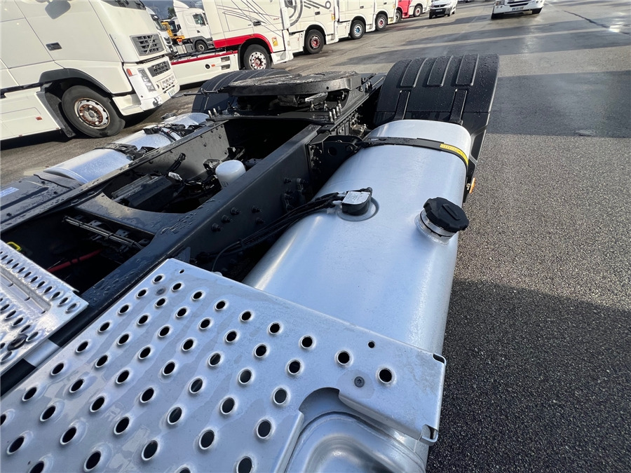 Cabeza tractora Volvo FH500 / RETARDER / IPARKCOOL: foto 11