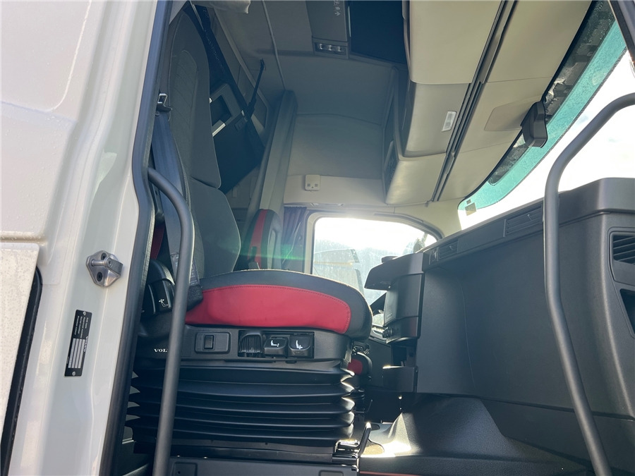 Cabeza tractora Volvo FH500 / RETARDER / IPARKCOOL: foto 18