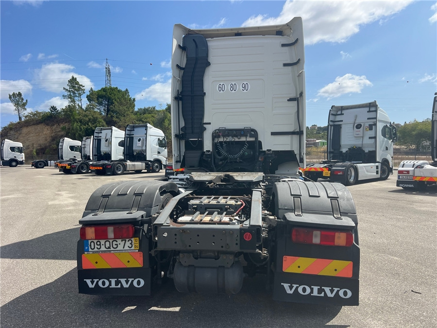 Volvo FH500 / RETARDER - Cabeza tractora: foto 5 Volvo FH500 / RETARDER - Cabeza tractora: foto 5