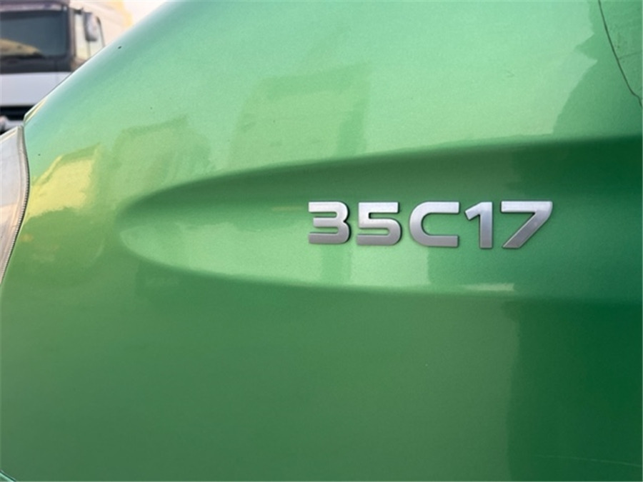 Iveco 35C17 - Furgoneta: foto 5 Iveco 35C17 - Furgoneta: foto 5