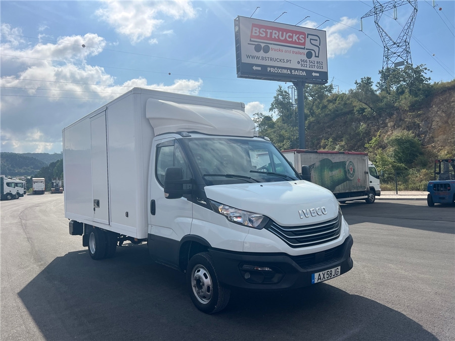 Iveco 35C16HA8 - Furgoneta caja cerrada: foto 3 Iveco 35C16HA8 - Furgoneta caja cerrada: foto 3