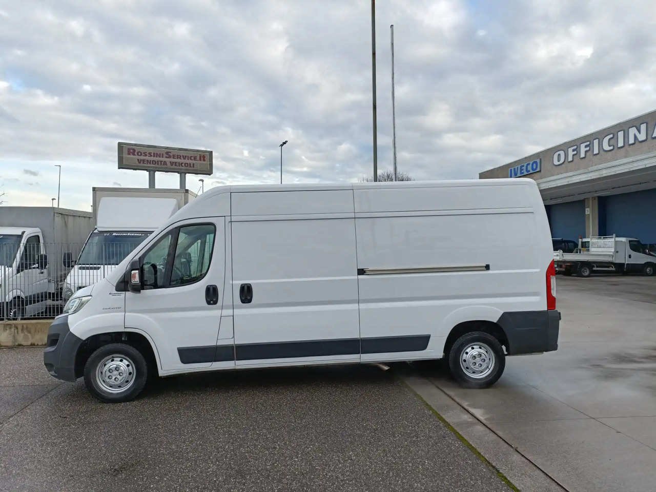 FIAT DUCATO 35 L3H2 CNG METANO - Furgón: foto 5 FIAT DUCATO 35 L3H2 CNG METANO - Furgón: foto 5