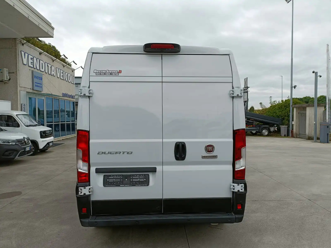 FIAT DUCATO L2H2 - Furgón: foto 4 FIAT DUCATO L2H2 - Furgón: foto 4