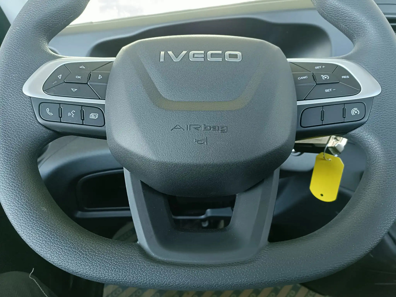 Furgoneta basculante IVECO DAILY 35C16 NUOVO 3.0 cc MOD: 2025 RIBALTABILE: foto 10