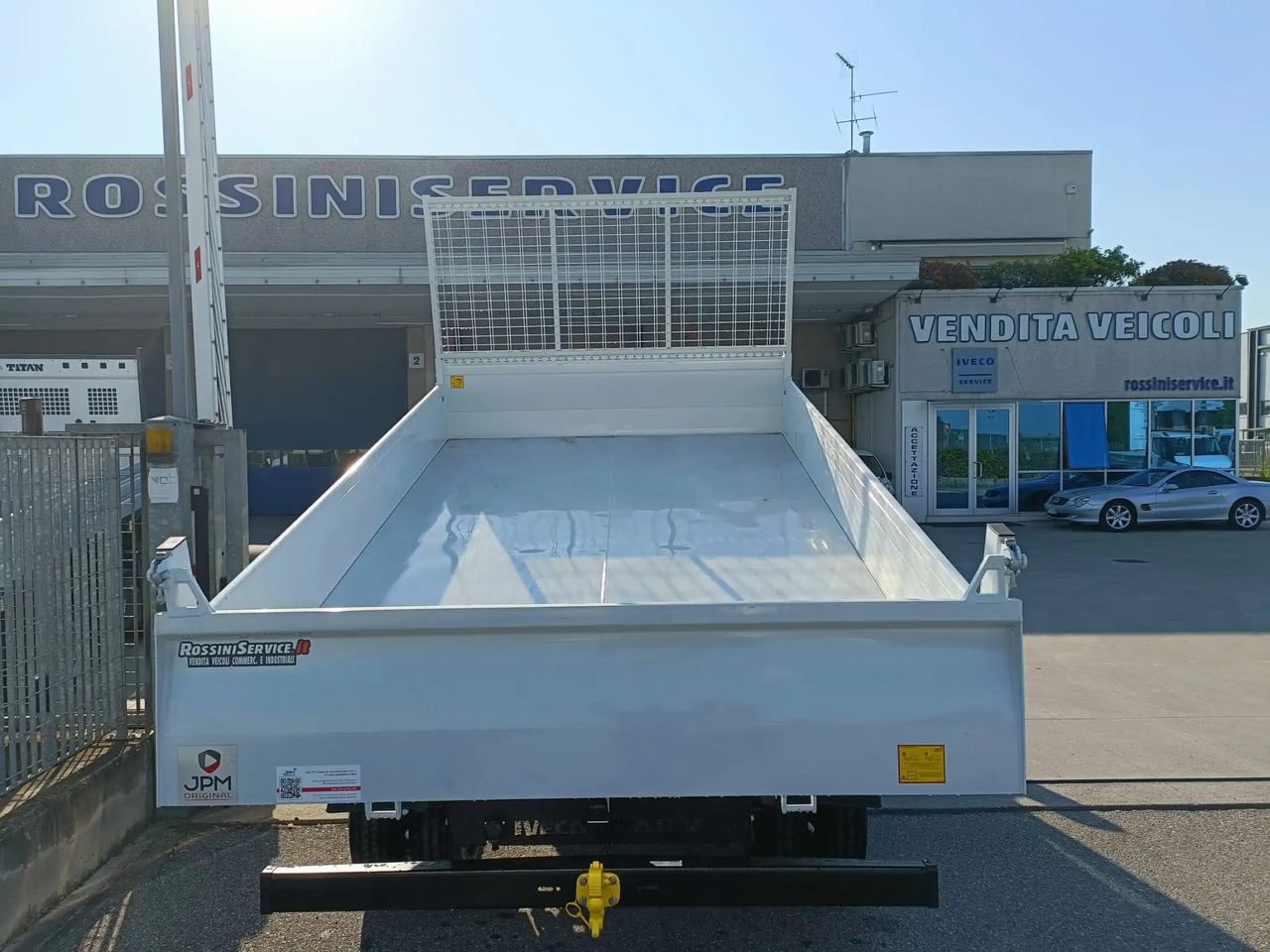 Furgoneta basculante IVECO DAILY 35C16 NUOVO 3.0 cc MOD: 2025 RIBALTABILE: foto 6