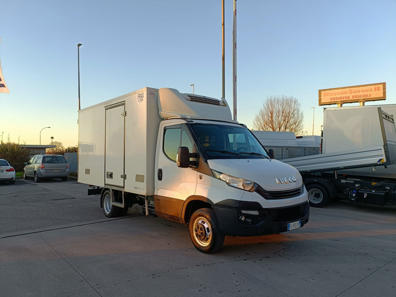 IVECO DAILY 35C18 FRIGO FRCX 3.0 - Furgoneta frigorifica: foto 1 IVECO DAILY 35C18 FRIGO FRCX 3.0 - Furgoneta frigorifica: foto 1
