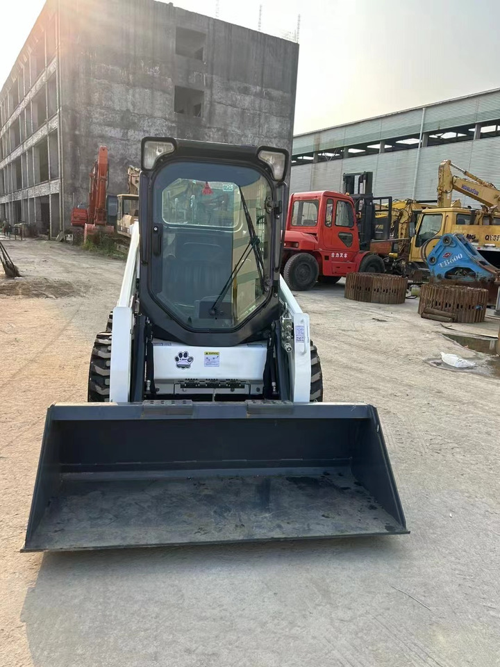 Bobcat S450 - Minicargadora: foto 1 Bobcat S450 - Minicargadora: foto 1