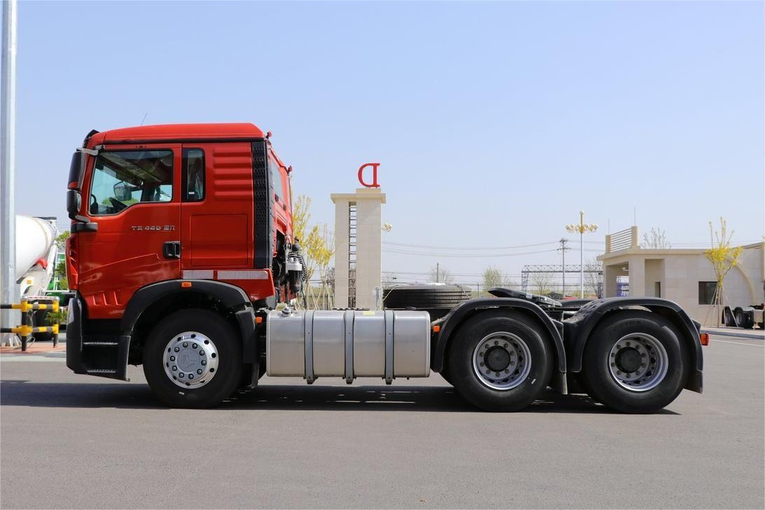 HOWO TX440 - Camión volquete: foto 4 HOWO TX440 - Camión volquete: foto 4