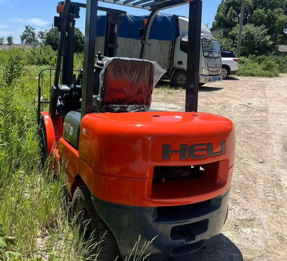 Heli K30 - Carretilla elevadora diésel: foto 2 Heli K30 - Carretilla elevadora diésel: foto 2