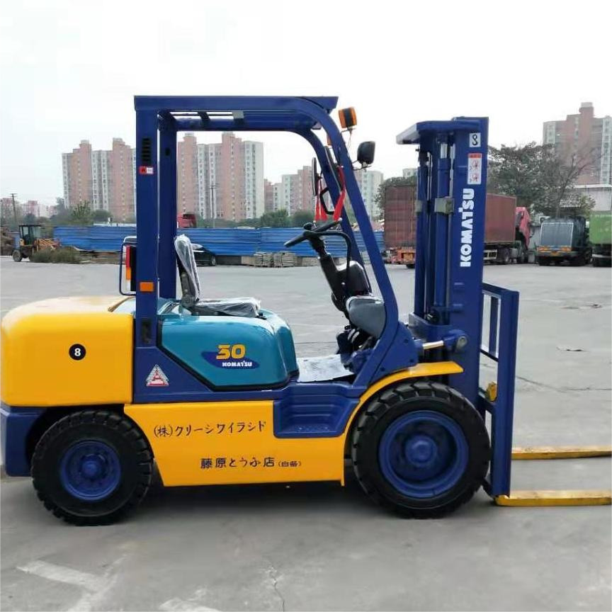 Komatsu FD30T - Carretilla elevadora diésel: foto 4 Komatsu FD30T - Carretilla elevadora diésel: foto 4