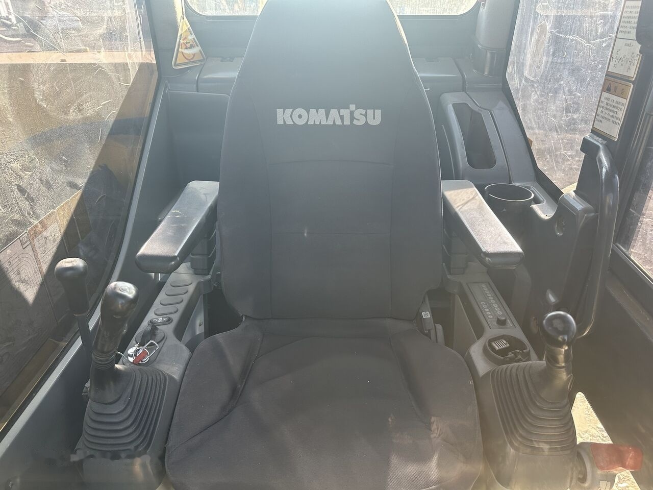 Komatsu PC70 - Miniexcavadora: foto 4 Komatsu PC70 - Miniexcavadora: foto 4