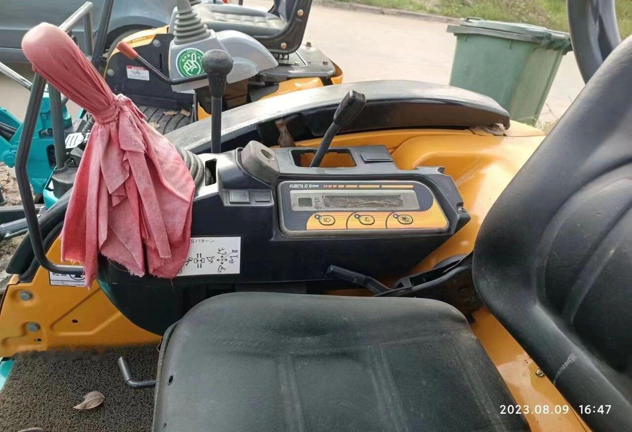 Kubota U20 - Miniexcavadora: foto 5 Kubota U20 - Miniexcavadora: foto 5