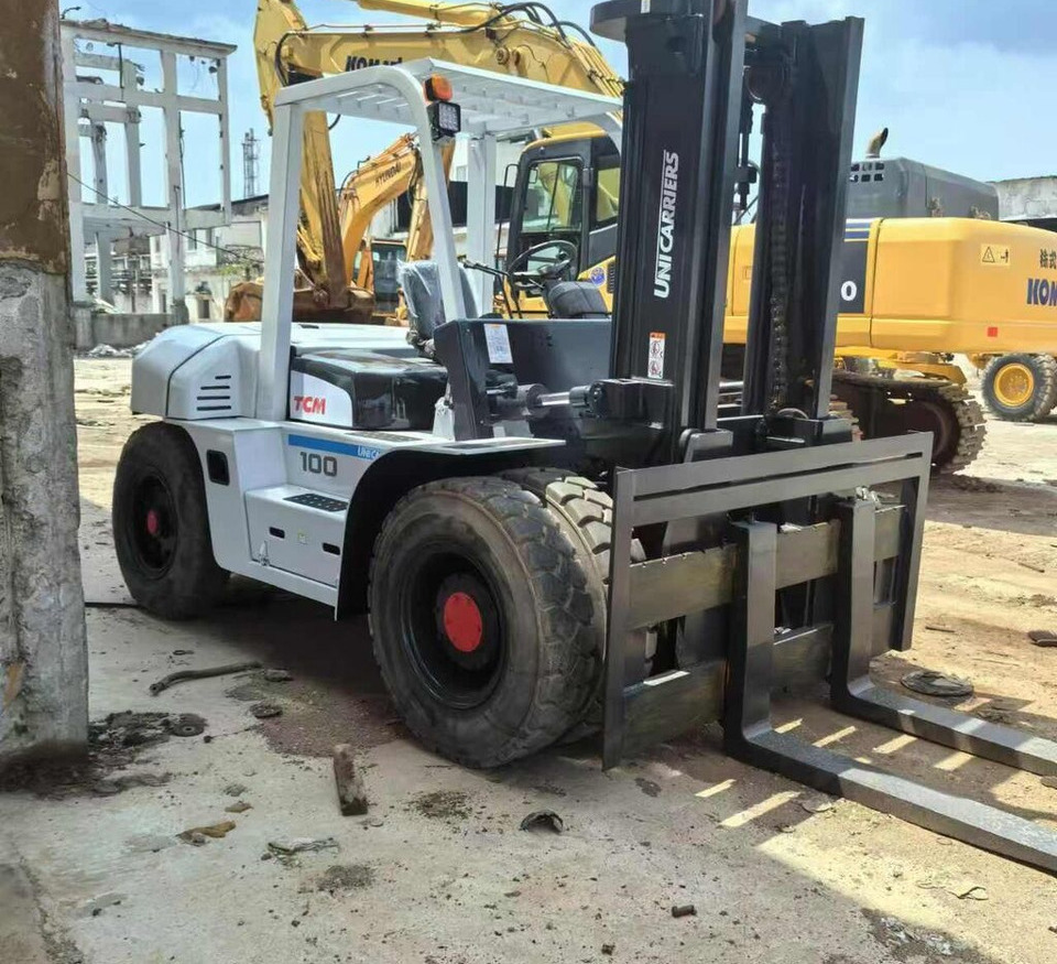 TCM FD100 - Carretilla elevadora diésel: foto 3 TCM FD100 - Carretilla elevadora diésel: foto 3