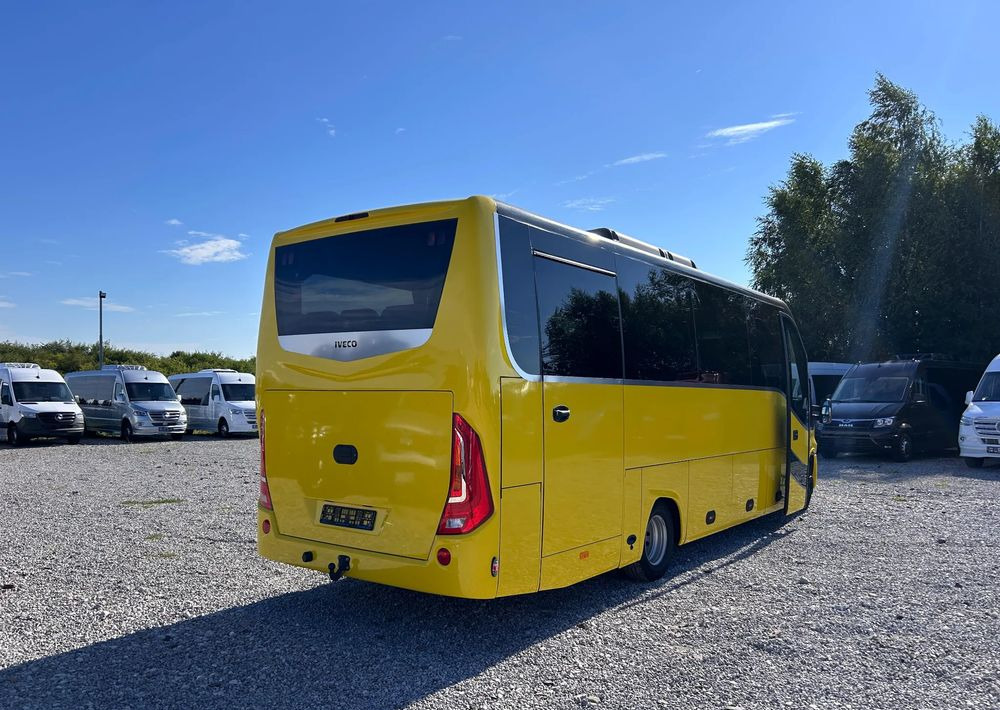 Iveco Daily - Minibús, Furgoneta de pasajeros: foto 5 Iveco Daily - Minibús, Furgoneta de pasajeros: foto 5